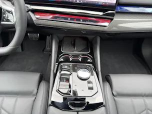 BMW 550e xDrive Touring