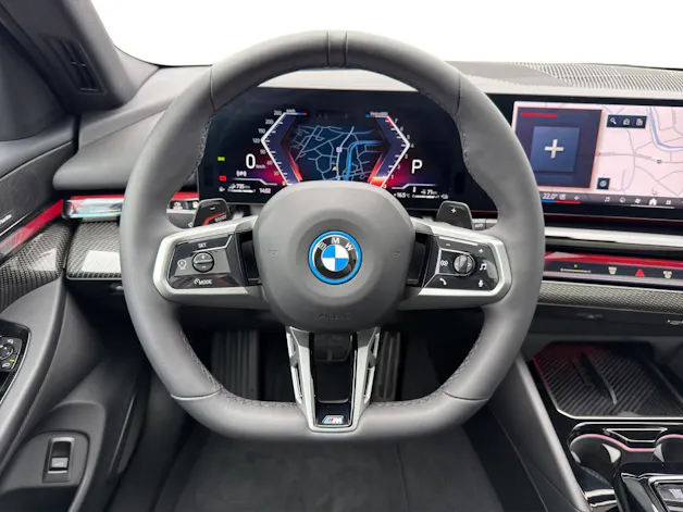 BMW 550e xDrive Touring