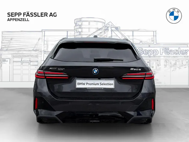 BMW 550e xDrive Touring