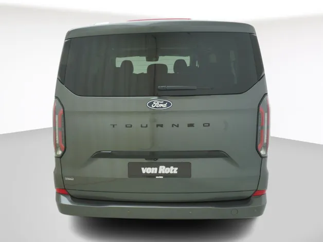 Ford Tourneo Custom L1 2.5 Plug-in-Hybrid Titanium X