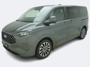 Ford Tourneo Custom L1 2.5 Plug-in-Hybrid Titanium X