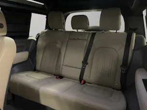 Land Rover Defender 90 3.0 D I6 250 SE