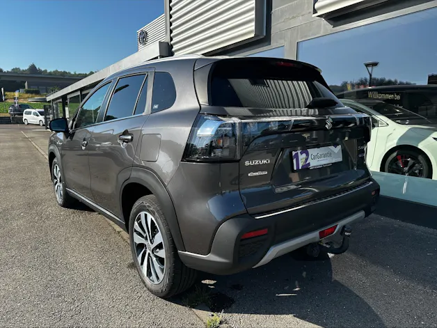 Suzuki S-Cross 1.4 T Compact+ Hybrid 4x4