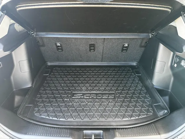 Suzuki S-Cross 1.4 T Compact+ Hybrid 4x4