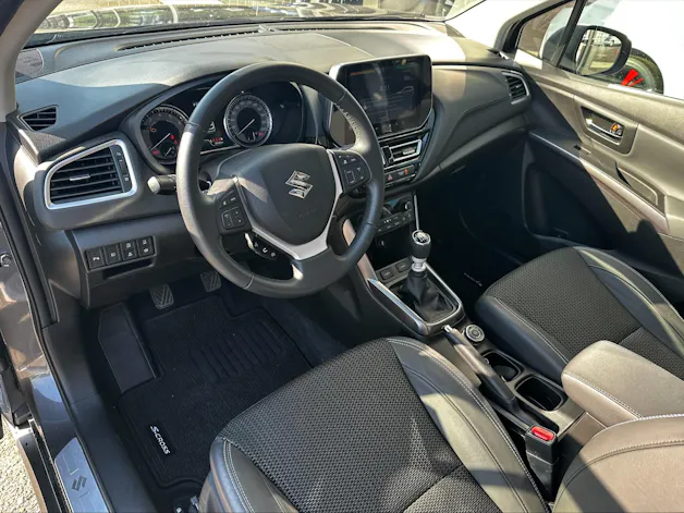 Suzuki S-Cross 1.4 T Compact+ Hybrid 4x4