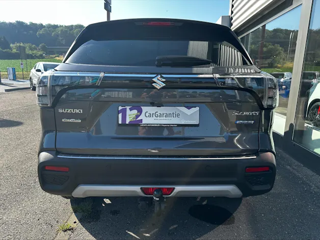 Suzuki S-Cross 1.4 T Compact+ Hybrid 4x4