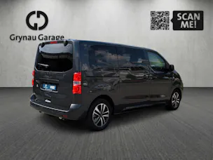 Peugeot Traveller Standard 2.2 BlueHDi 180  Family Edition S/S