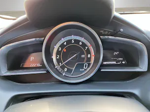 MAZDA 2 SG90 AT Revolution L W H N