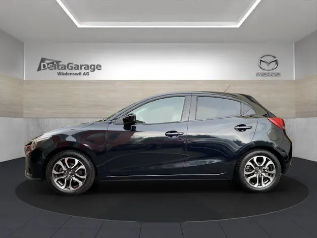 MAZDA 2 SD105 MT Revolution Leder Weiss Navi