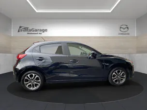 MAZDA 2 SD105 MT Revolution Leder Weiss Navi