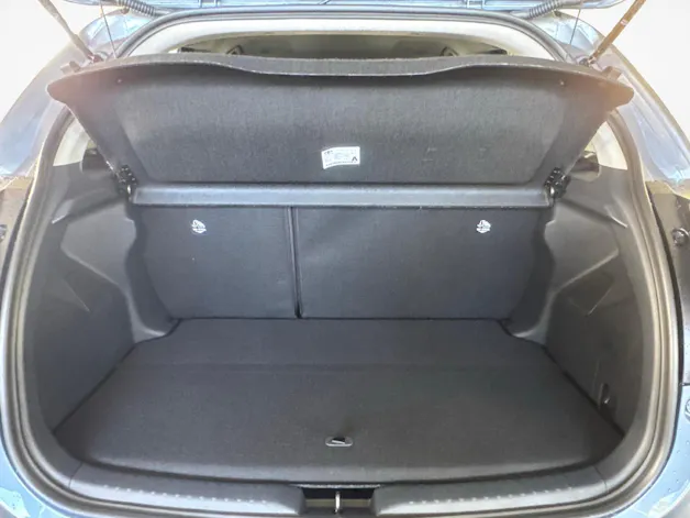 Toyota Yaris 1.5 VVT-i HSD Trend