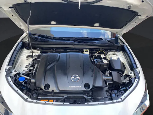 MAZDA CX-30 eSX186 AT AWD Takumi Leder Weiss