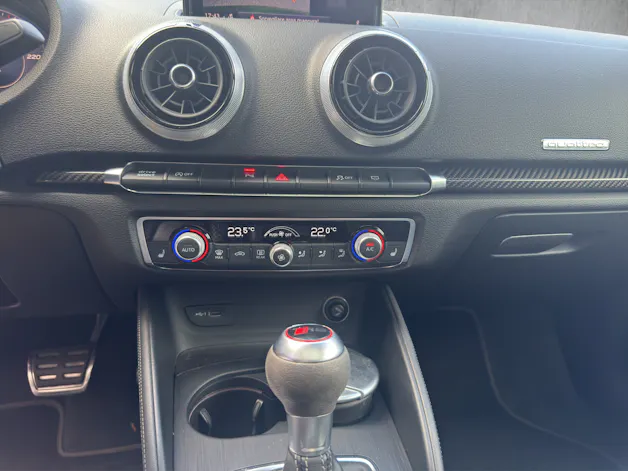 Audi RS3 Sportback 2.5 T FSI quattro S-Tronic