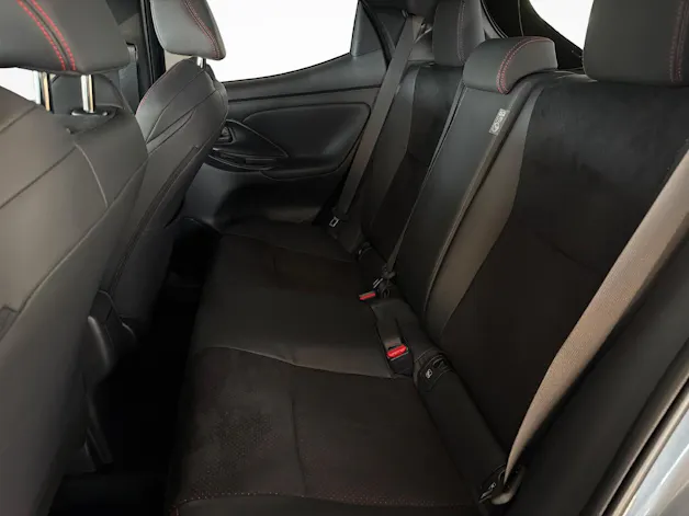 Toyota Yaris 1.5 VVT-i HSD GR Sport