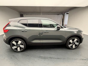 https://vehicle.imgix.net/4364319/a642713c-0c17-4005-96d1-7c13711ddd15.jpg