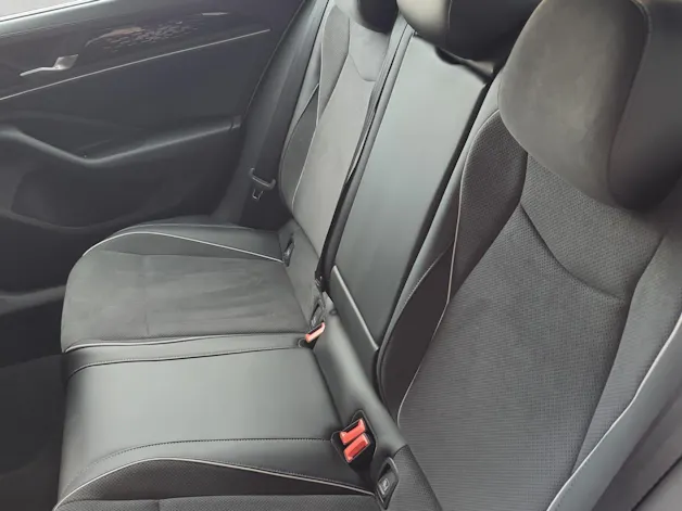 VW Passat Variant 1.5 TSI Business DSG