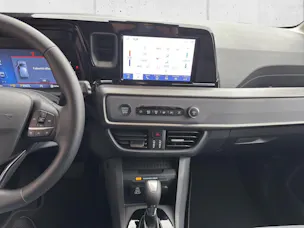 Ford Transit Tourneo Courier 1.0 EcoBoost Titanium