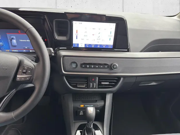 Ford Transit Tourneo Courier 1.0 EcoBoost Titanium