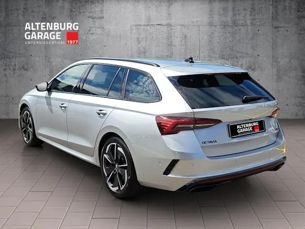 Škoda Octavia Combi 2.0 TSI RS DSG 265 PS