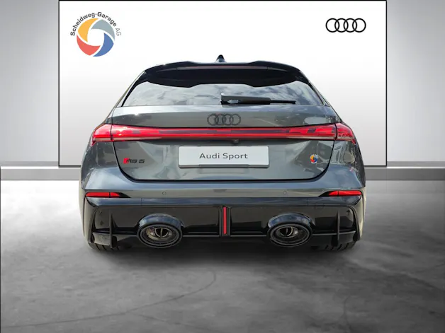 Audi RS 5 Avant TFSI 470 kW Tiptronic quattro