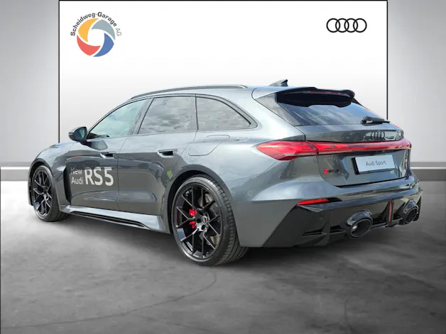 Audi RS 5 Avant TFSI 470 kW Tiptronic quattro