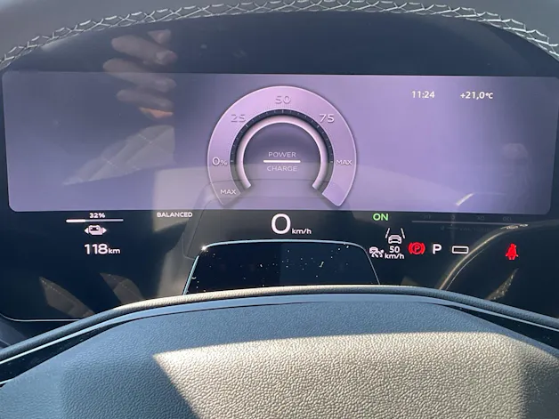 AUDI SQ6 e-tron quattro
