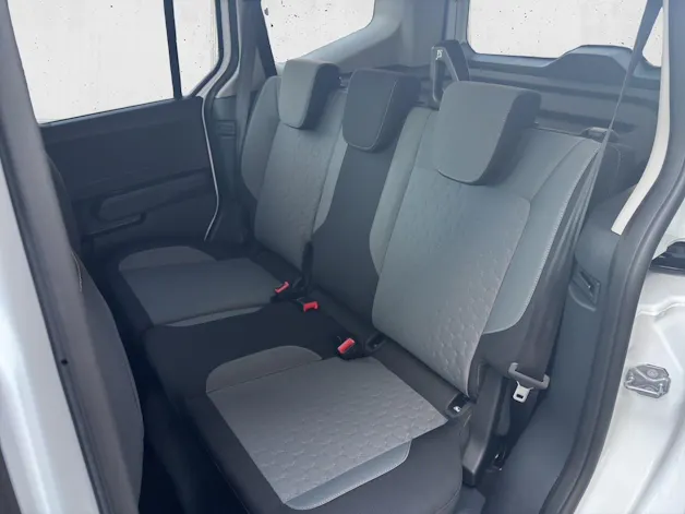 Ford Transit Tourneo Courier 1.0 EcoBoost Titanium