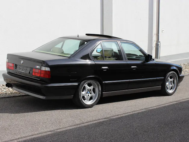 BMW M5