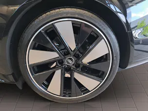 Audi RS e-tron GT quattro Carbon Optik