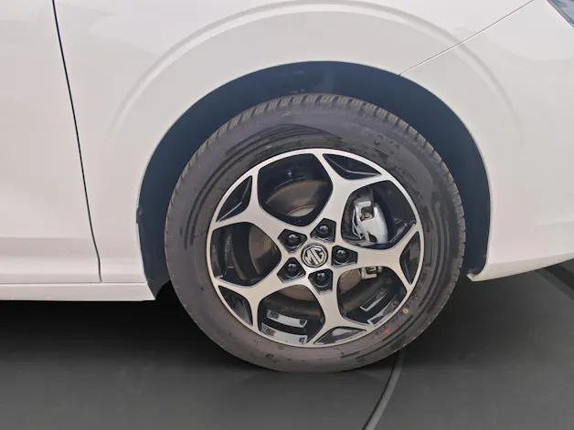 MG 3 1.5 Hybrid Luxury Aut.