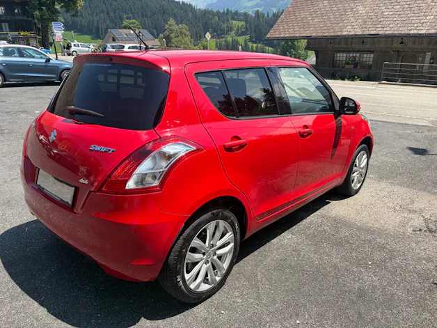 Suzuki Swift 1.2i 16V GL Top Sergio Cellano 4x4