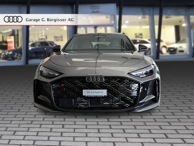 Audi RS 5 Avant TFSI 470 kW Tiptronic quattro Daytonagrau Perleffekt
