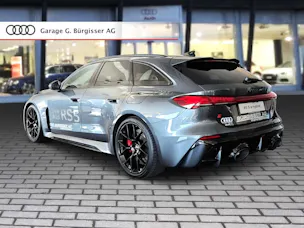 Audi RS 5 Avant TFSI 470 kW Tiptronic quattro Daytonagrau Perleffekt