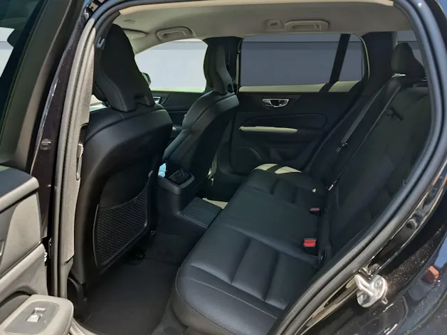 Volvo V60 2.0 T6 TE Plus Dark eAWD