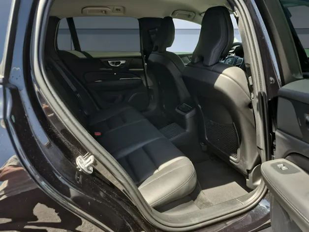 Volvo V60 2.0 T6 TE Plus Dark eAWD