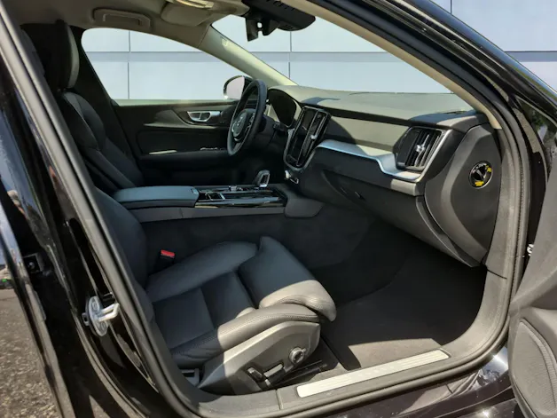 Volvo V60 2.0 T6 TE Plus Dark eAWD