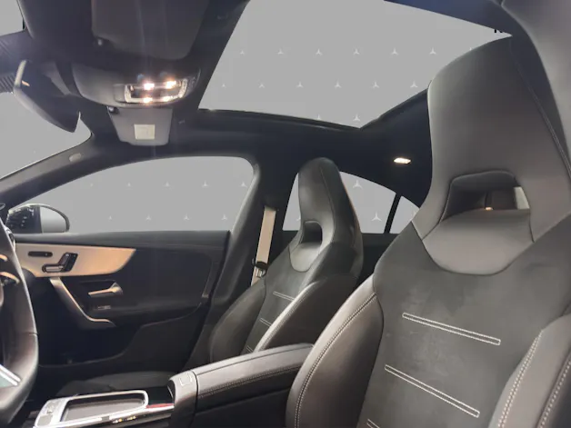 Mercedes-Benz CLA 220 4M - AMG / DISTRONIC / 360 Grad Kamera / Soundsystem