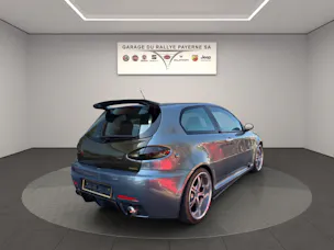 Alfa Romeo 147 3.2 GTA