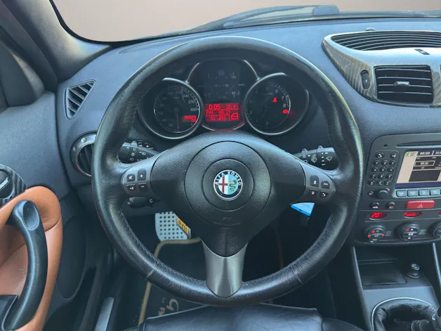 Alfa Romeo 147 3.2 GTA