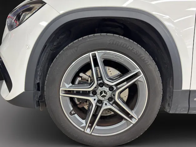 Mercedes-Benz GLA 250e AMG Line 8G-DCT