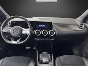 Mercedes-Benz GLA 250e AMG Line 8G-DCT