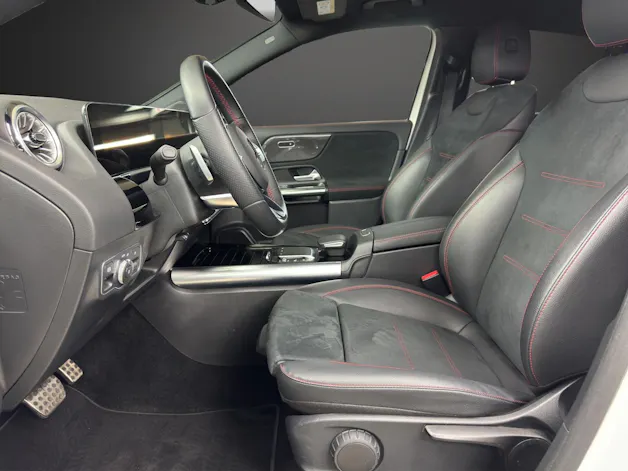 Mercedes-Benz GLA 250e AMG Line 8G-DCT