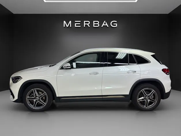 Mercedes-Benz GLA 250e AMG Line 8G-DCT
