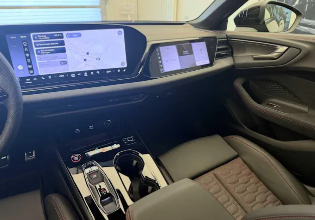 Audi RS 5 Avant TFSI 470 kW Tiptronic quattro