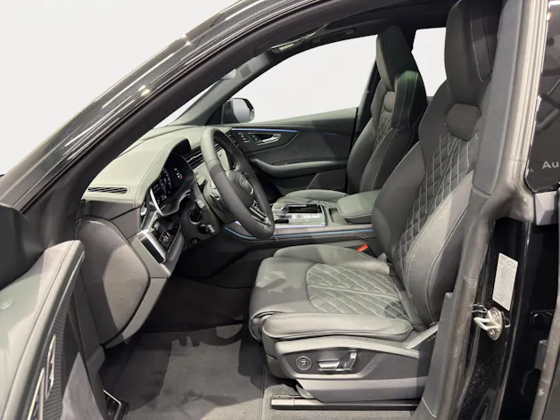 Audi Q8 SUV TFSI quat. 250 kW tip. 340PS