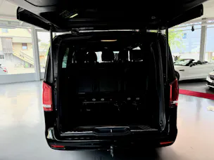 Mercedes-Benz V 300 d lang Exclusive 4Matic 9G-Tronic