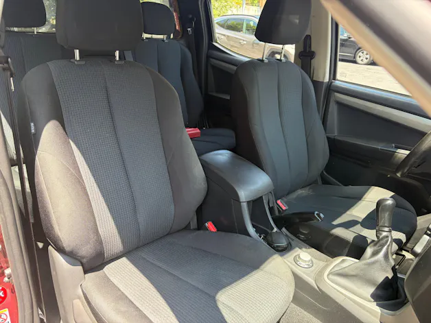 Isuzu D-MAX 2.5 Crew Cab Planet 4x4