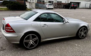 Mercedes-Benz SLK 320