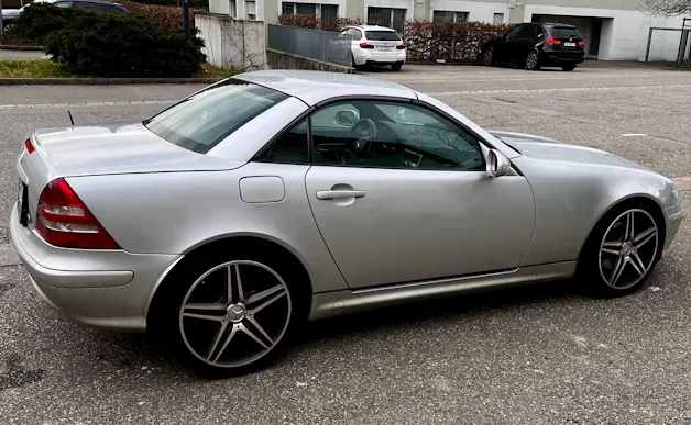 Mercedes-Benz SLK 320