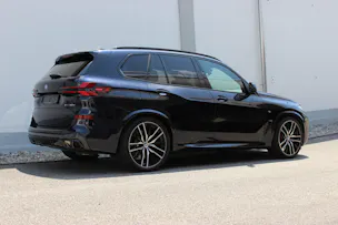 BMW X5 xDrive 50e M Sport Pro M Carbonschwarz *0.9%-LEASINGAKTION*
